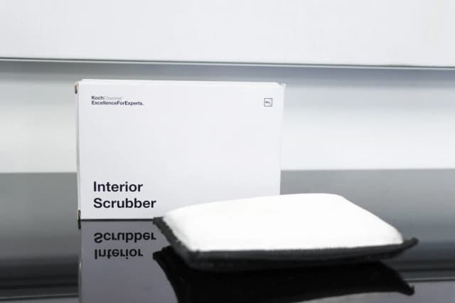 INTERIOR SCRUBBER